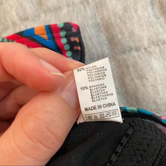 Bohemian colorful open back one piece cut out black swimsuit - Picture 4 of 8